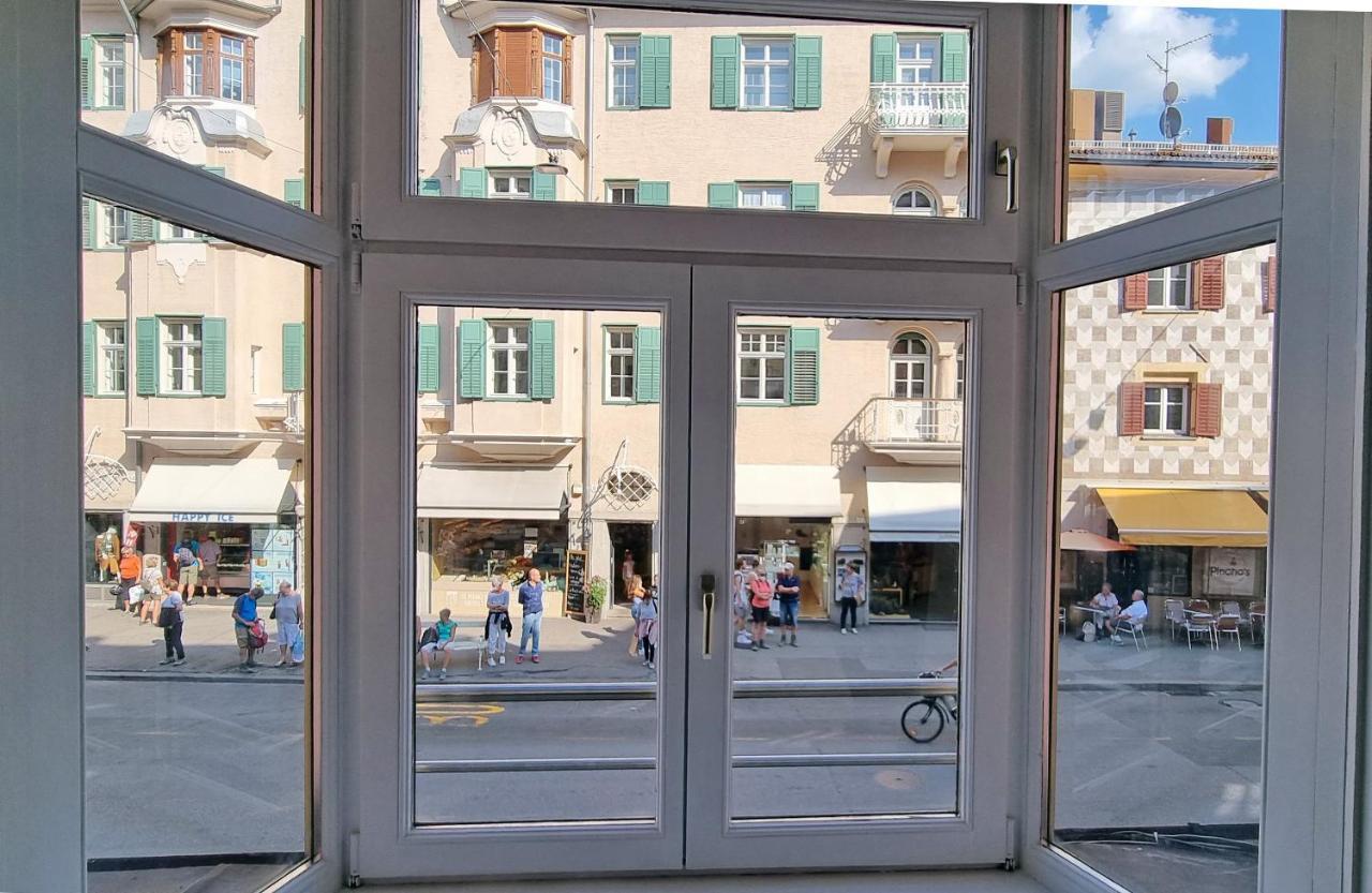 Rosa Apartment With Parking Historic City Center Merano Kültér fotó